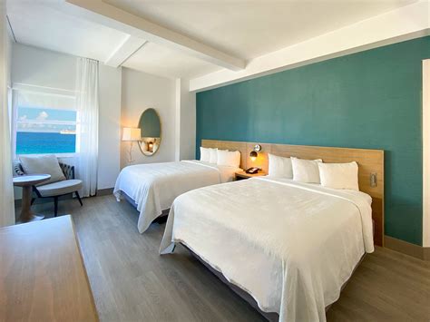 marseille hotels with sea view